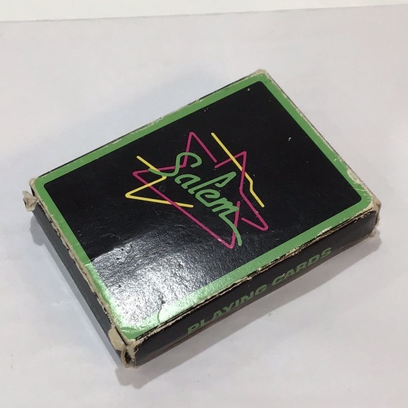 1990 Salem cigarettes playing cards - Picture 2 of 3
